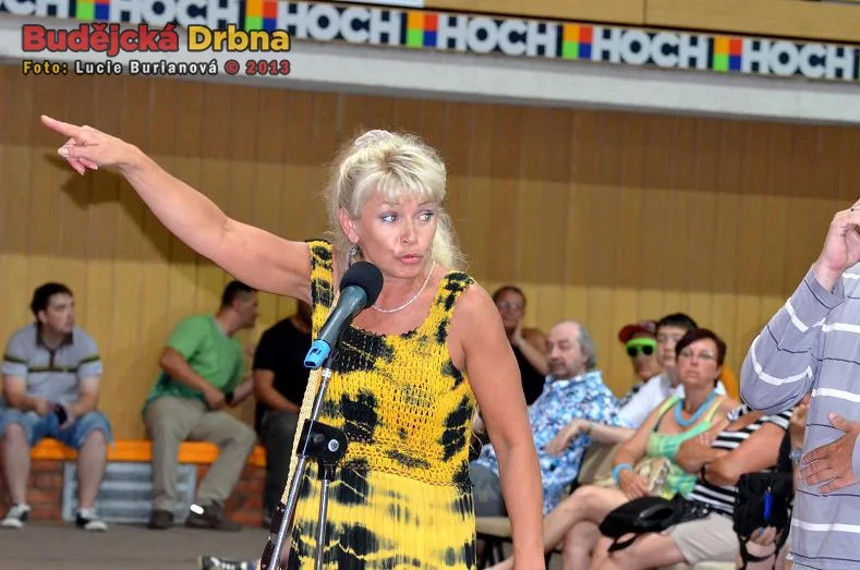 Veřejná diskuze ve Sportovní hale, Budějce 8.7.2013