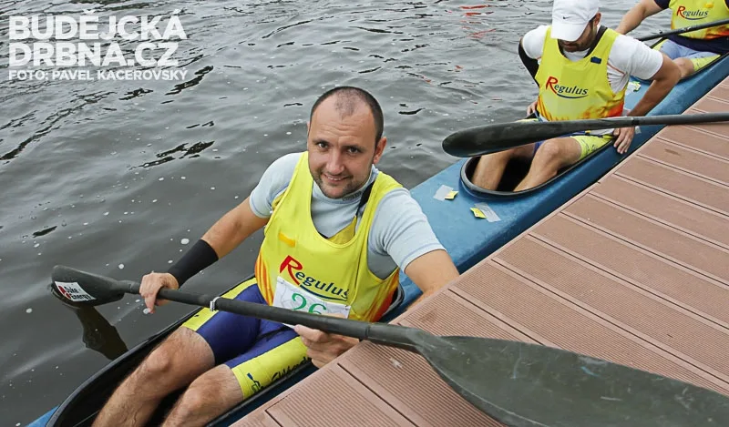 Před závodem nechyběl účastníkům na rtech úsměv