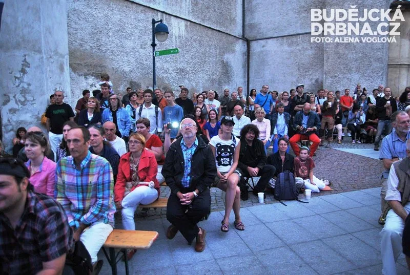 Piaristické náměstí hostilo Jihočeský jazzový festival