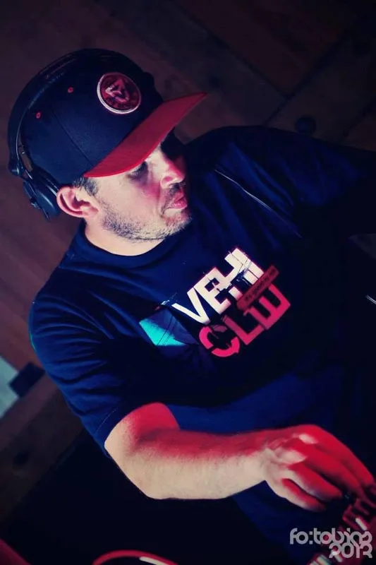DJ HellSmith
