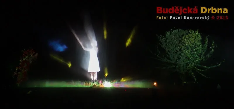 Audiovizuální show Živly