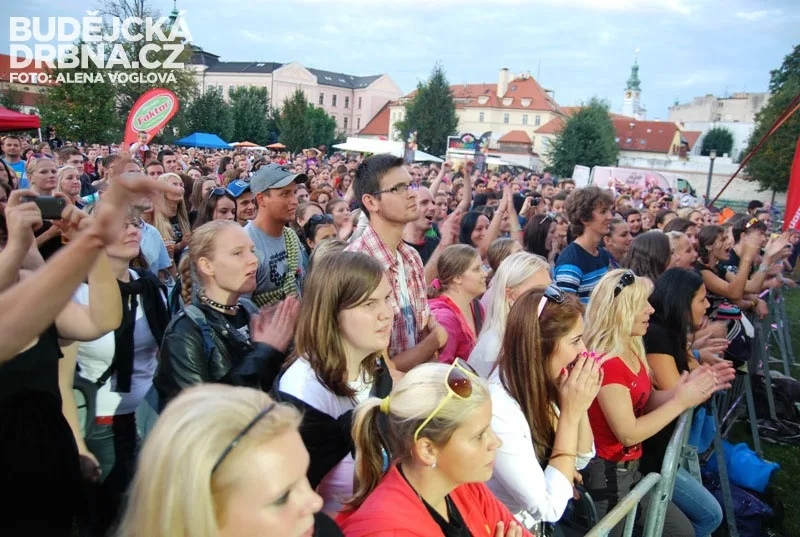 Stmívá se a atmosféra graduje