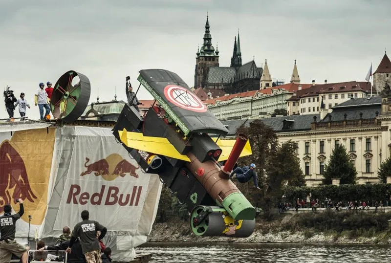 Red Bull Letecký den v Praze