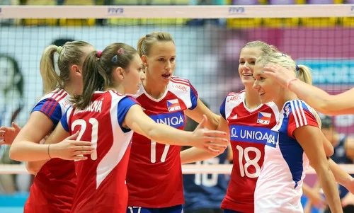 České volejbalistky nastoupily k utkání o postup do čtvrtfinále proti Francii, pro český tým to byl nejpřijatelnější soupeř z týmů, které zůstaly ve hře.