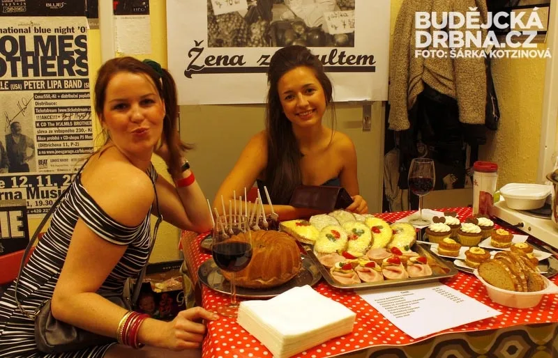 11. Retroparty 2013