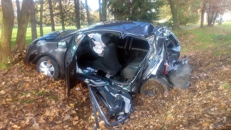 Toyota Yaris po havárii Na Dlouhé louce
