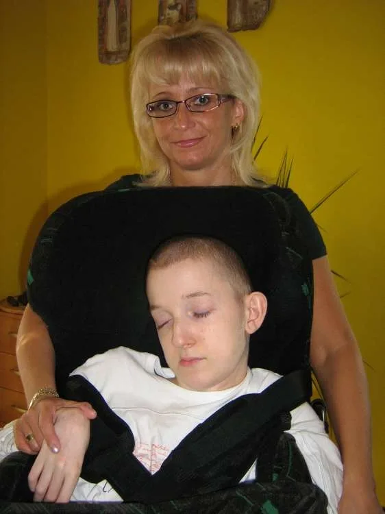 Letos oslavil Filip 18. narozeniny. Na snímku se svou maminkou