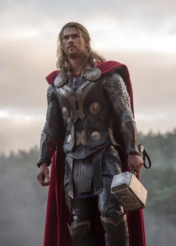Chris Hemsworth jako Thor