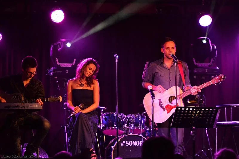 Koncert Zuzany Benešové a Lukáše Randáka pro Ranou péči