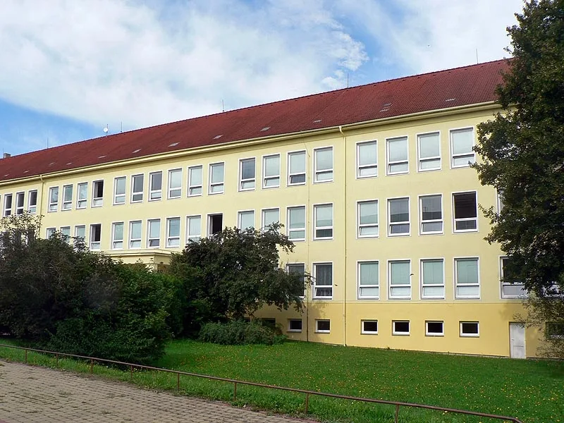 Základní škola a Mateřská škola Nerudova