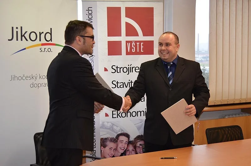 Podpis smlouvy o založení společného pracoviště VŠTE a JIKORDu