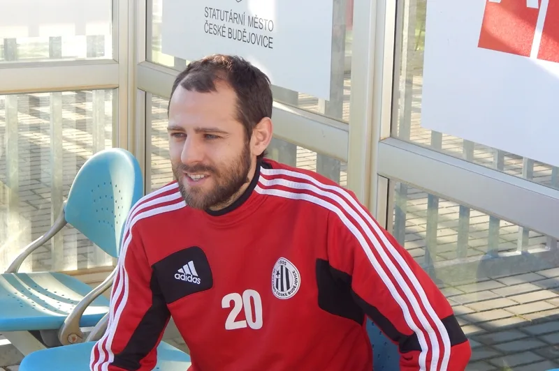 Bývalý hráč pražské Sparty se zkušenostmi z Itálie Ondřej Herzán je v Dynamu na zkoušce