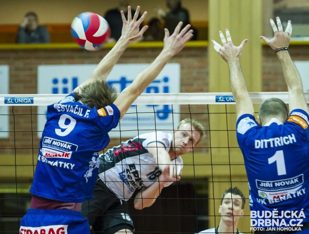 VK Jihostroj České Budějovice - VK Karbo Benátky nad Jizerou 3:1