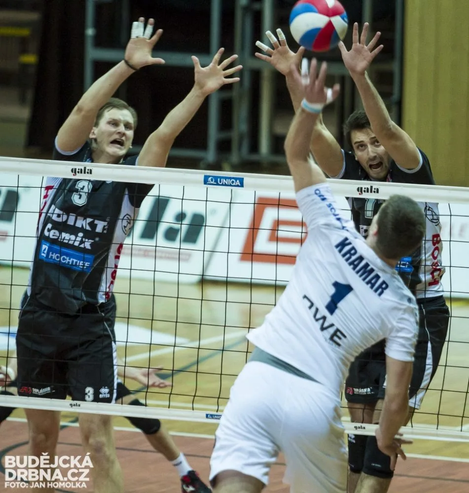VK Jihostroj České Budějovice - Aero Odolena Voda 3:0