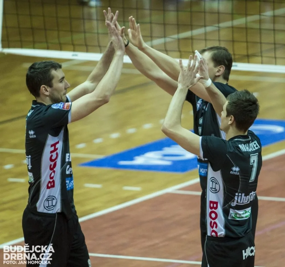 Volejbalisté Jihostroje se porvou o postup do Final Four Českého poháru