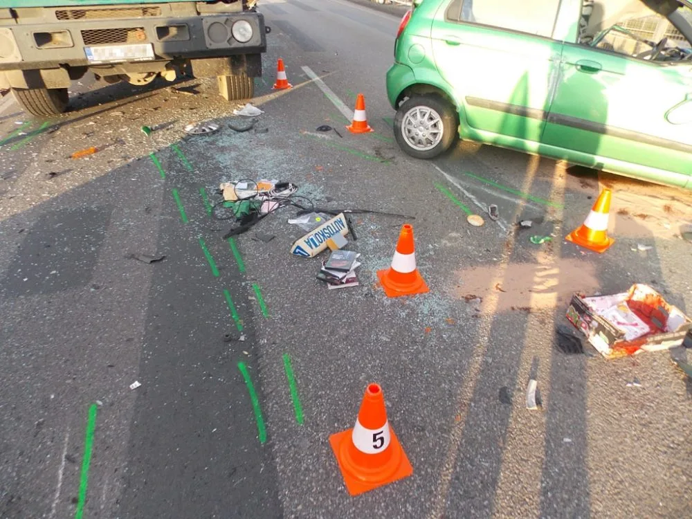 Srážka Chevroletu Matiz a Fiatu Scudo u Plané