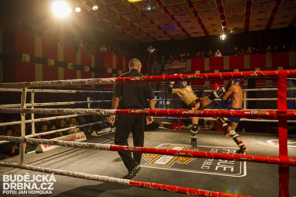 Otevřené mistrovství České republiky v MMA a Muay Thai