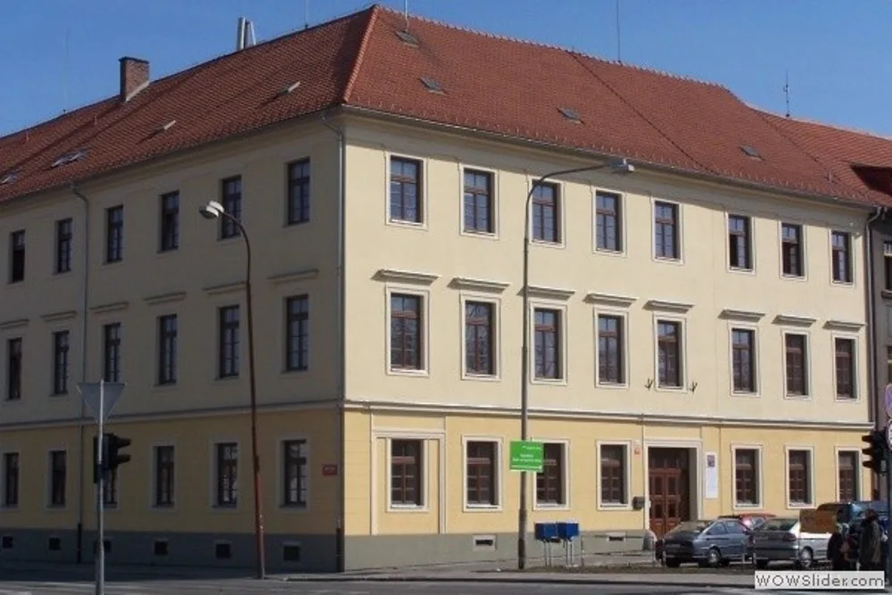 Škola pro sluchově postižené