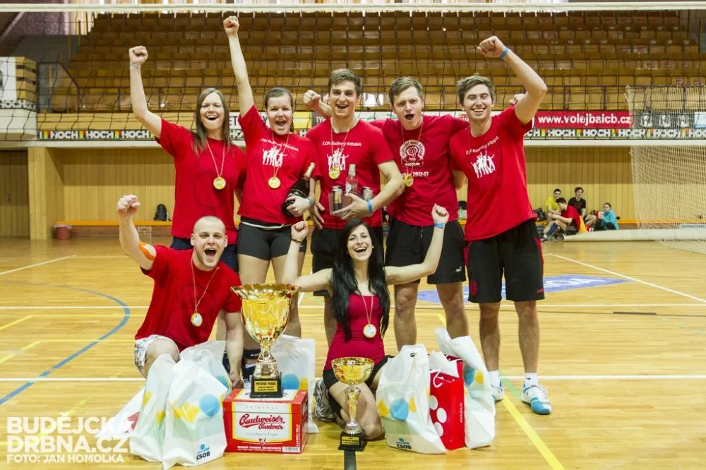 Volejbalový marathon o pohár rektora 2014