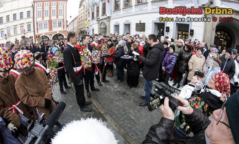 Povolení koledy před budějckou radnicí