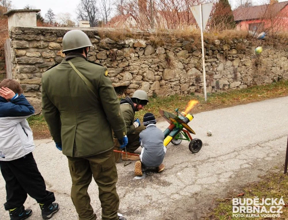Děti nejvíce zajímalo střílení z kanónu