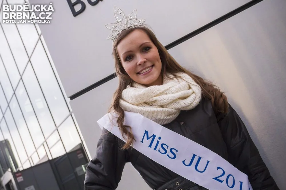 Miss Jihočeské univerzity 2014 Veronika Stýskalová
