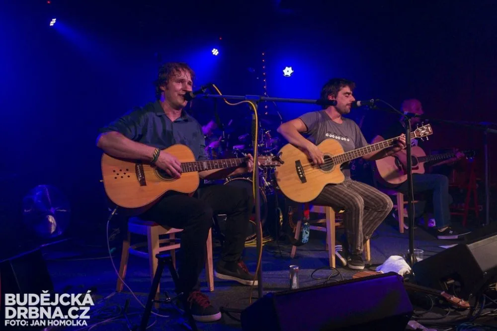 Akustický koncert kapely Wohnout v Café klubu Slavie