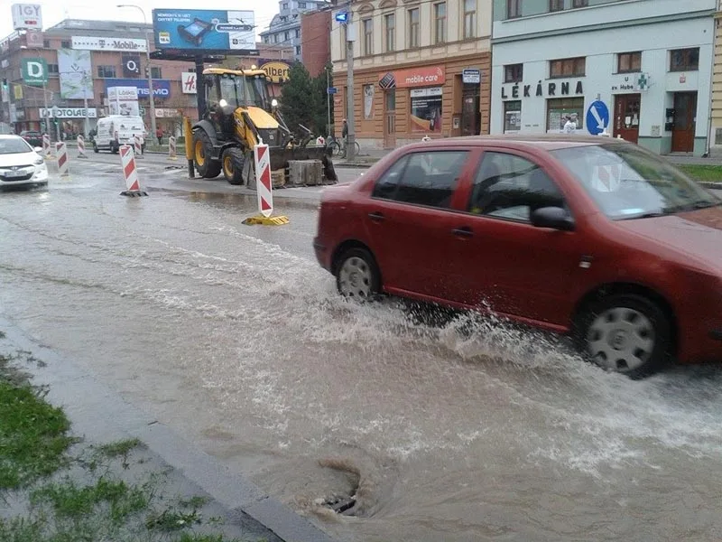 Pražská třída ve čtvrtek ráno