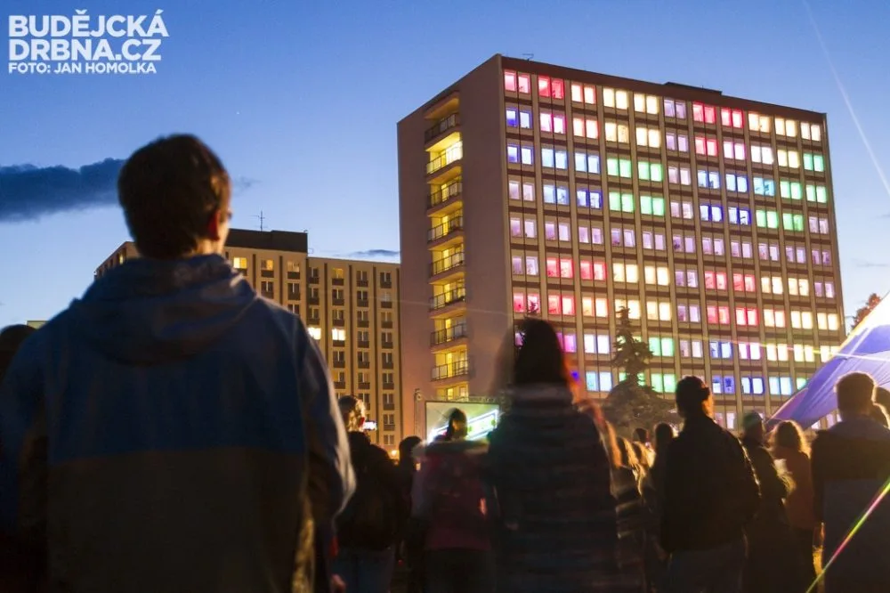 Třetí ročník Light show v Budějcích