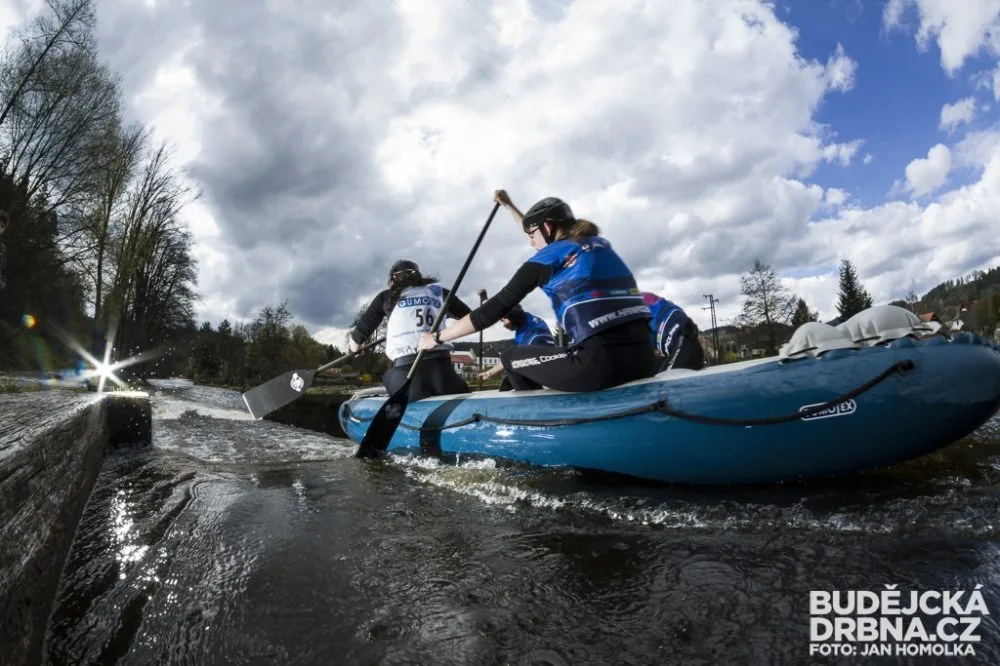 Český pohár v raftingu na řece Vltavě u Vyššího Brodu