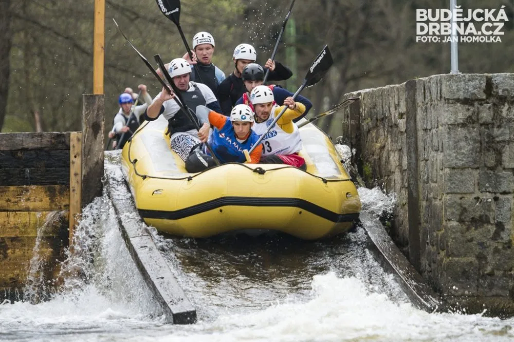Český pohár v raftingu na řece Vltavě u Vyššího Brodu