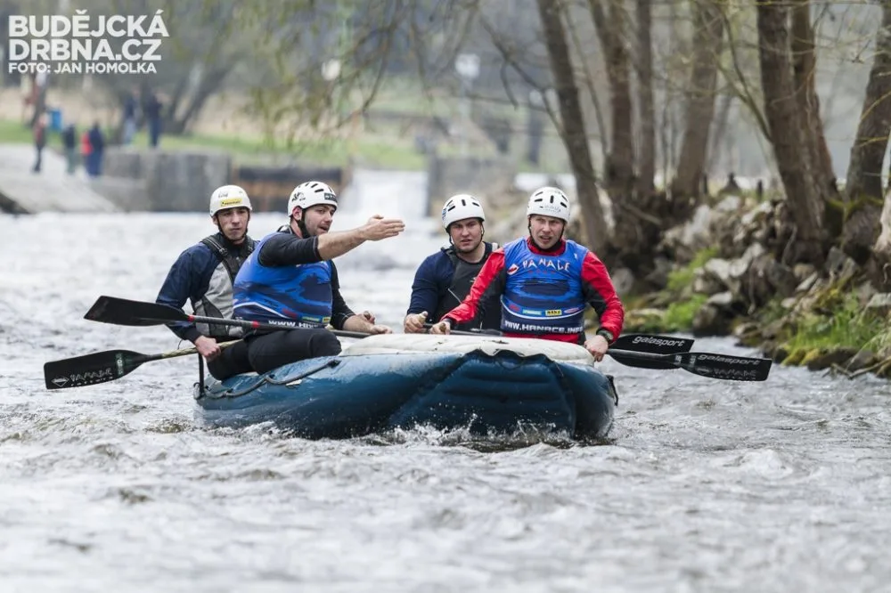 Český pohár v raftingu na řece Vltavě u Vyššího Brodu
