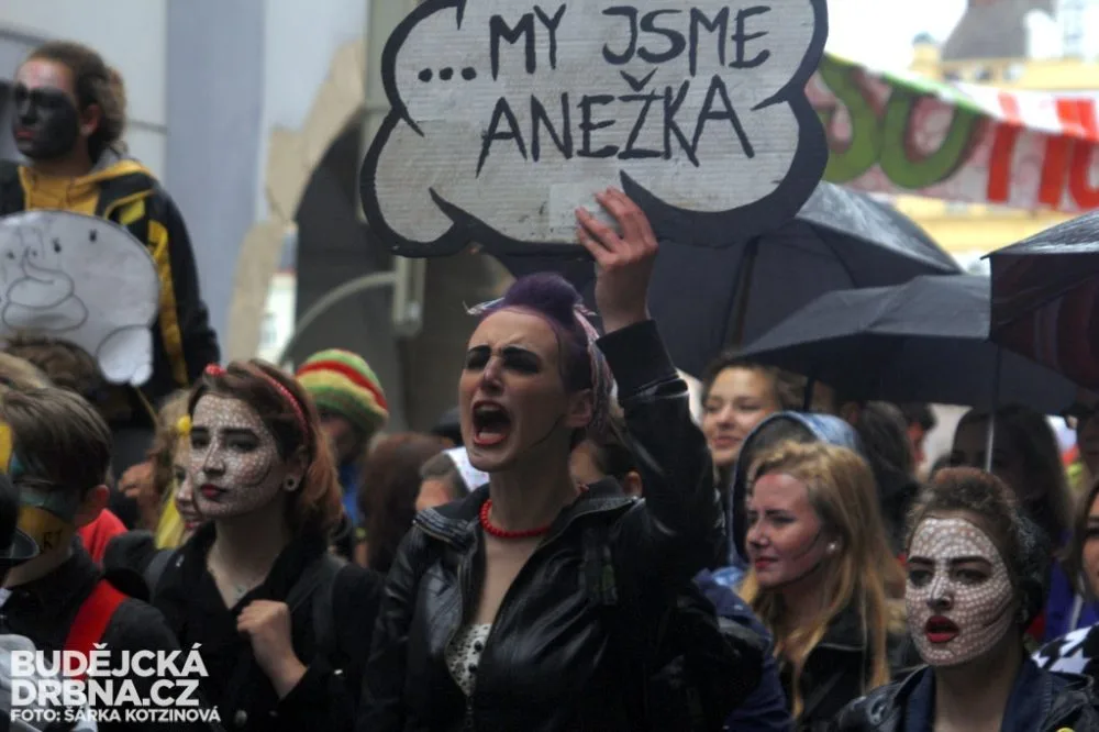Majálesový průvod