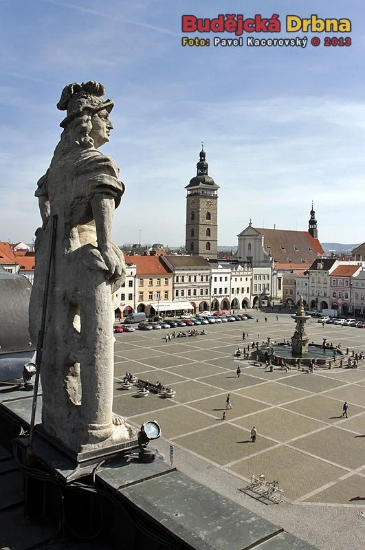 Pohled ze střechy budějcké radnice