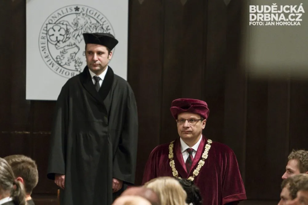 Slavnostní promoce studentů Jihočeské univerzity