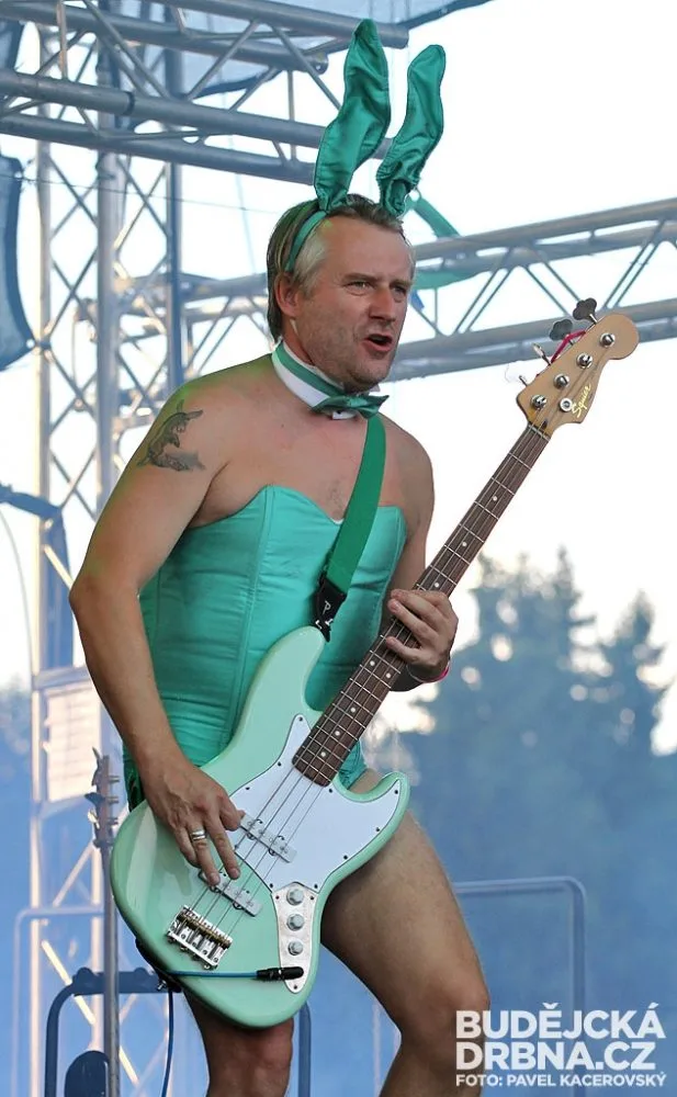 Basák Monkey Business Pavel Mrázek