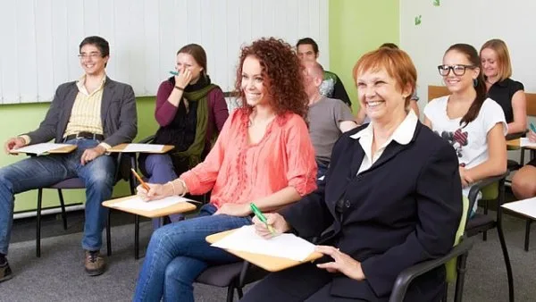 Studenti Jazykové školy LITE