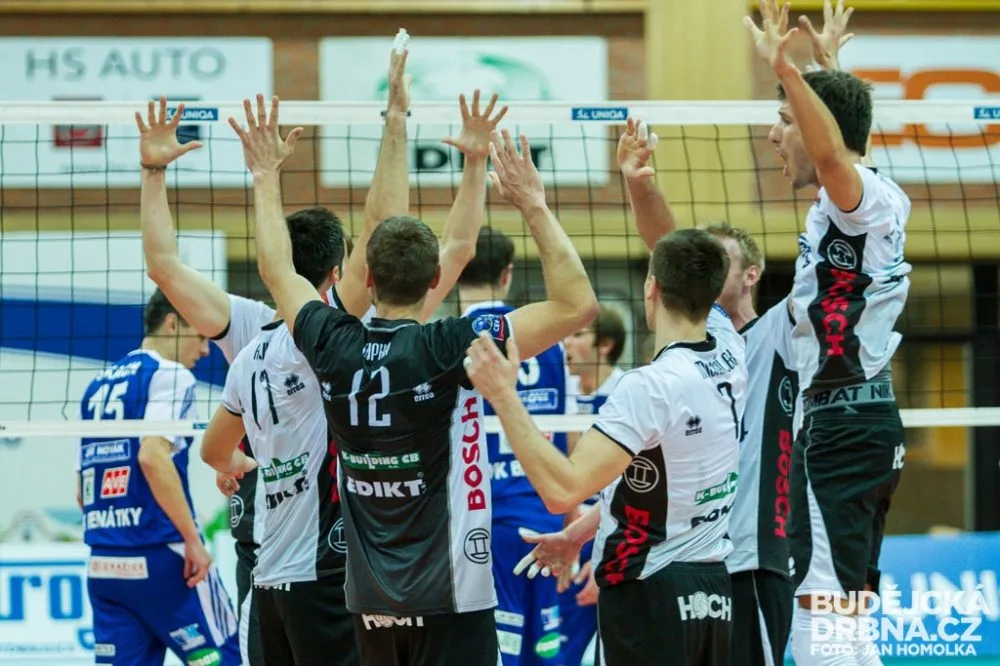 VK Jihostroj České Budějovice - VK Karbo Benátky nad Jizerou 3:0