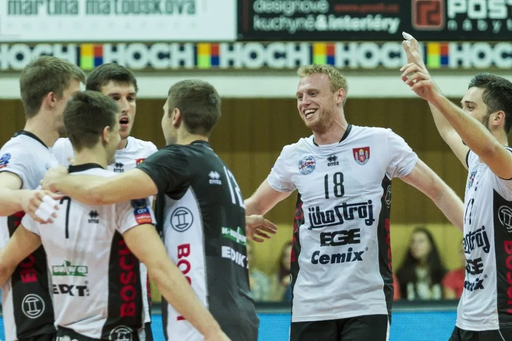 Jihostroj čeká prestižní utkání s Příbramí. Foto Jan Homolka