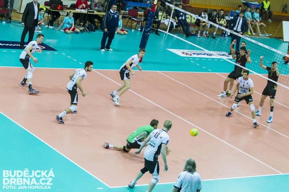 VK Jihostroj České Budějovice - PGE Skra Belchatow 1:3