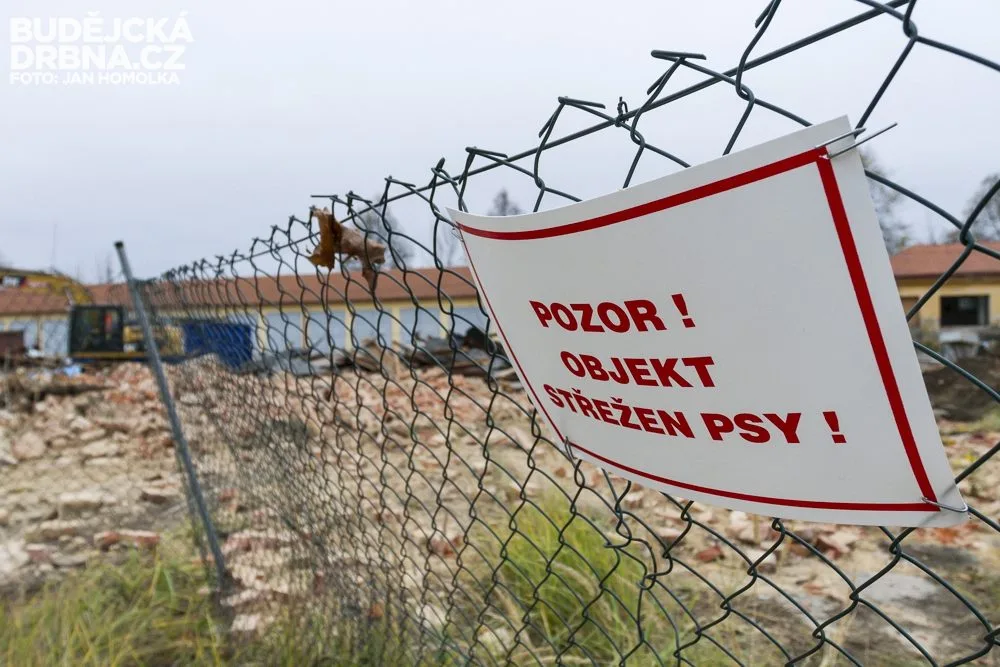 Demolice bývalých českobudějovických kasáren Julia Fučíka
