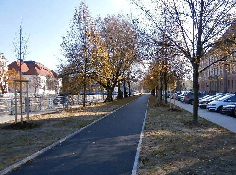 Obnovené Zátkovo nábřeží