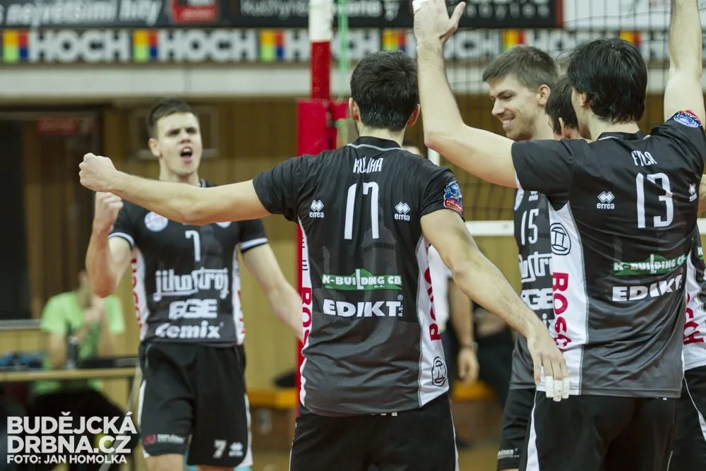 VK Jihostroj České Budějovice - Aero Odolena Voda 3:1