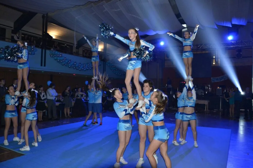 Sharks Cheerleaders Ledenice