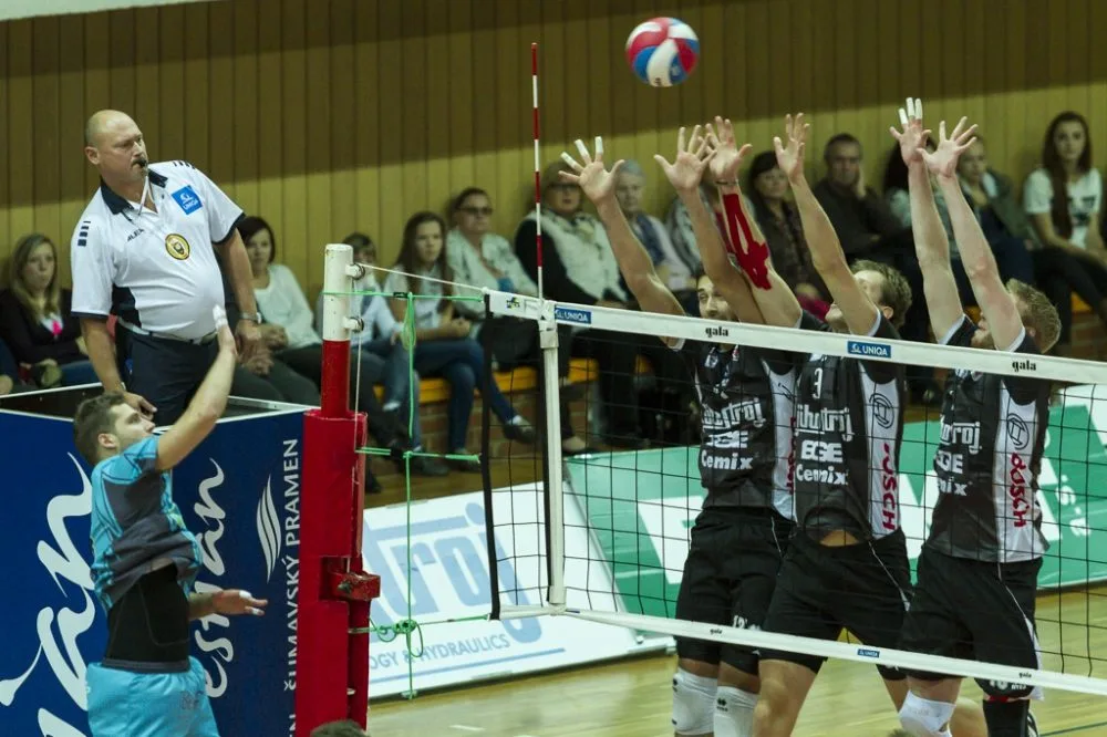 Příbram bloky Jihostroje překonávala jen těžko