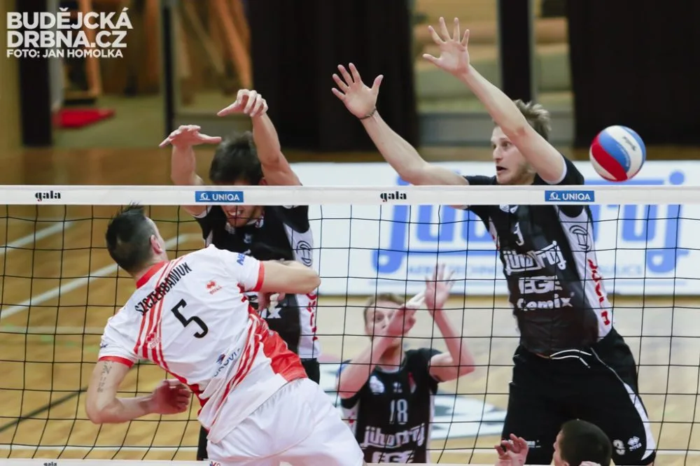 VK Jihostroj České Budějovice - VK ČEZ Karlovarsko 3:1