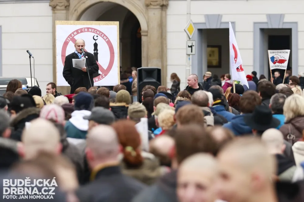 V Budějcích protestovali proti islámu