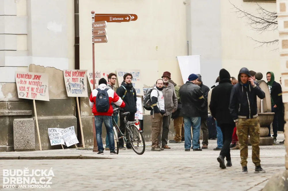 V Budějcích protestovali proti islámu