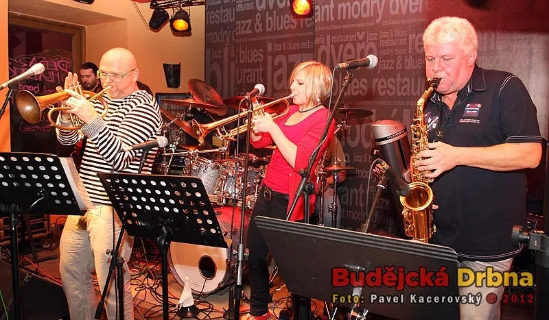 Kapela HE band
