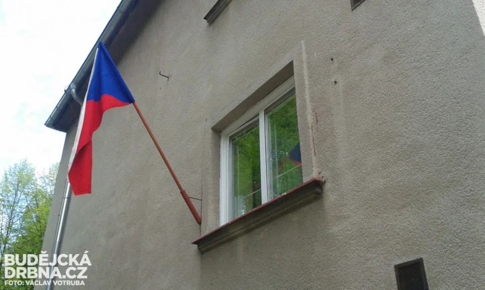 České vlajky v centru Budějc